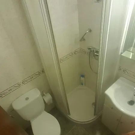 Piso Completo 3 Y 2 Banos Palacio Congresos